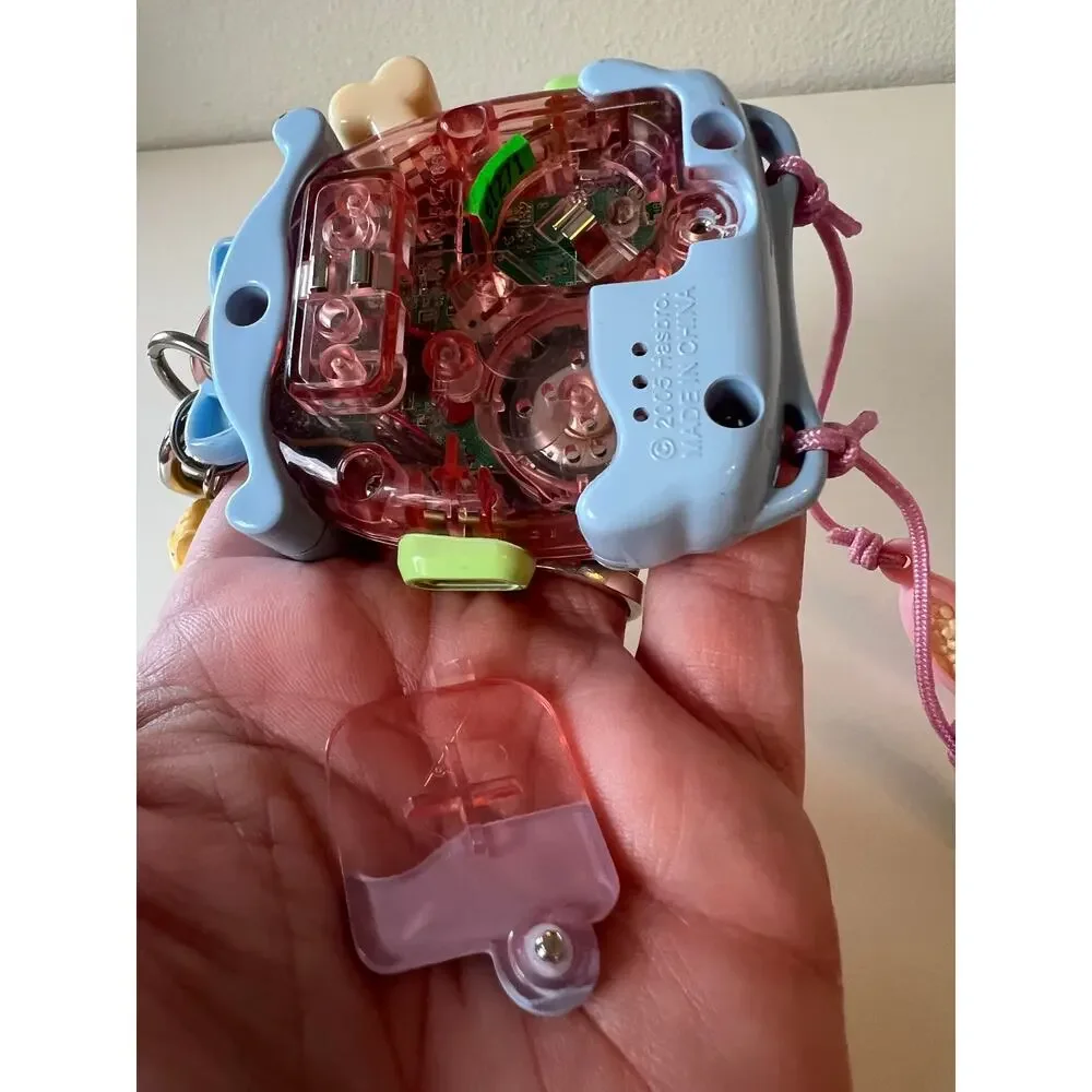 Hasbro 2005 LPS Littlest Pet Shop Digital Game Handheld Dog Virtual Works